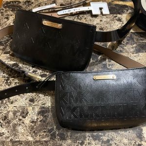 Women’s Michael Kors Black Belt Purse (L/XL)